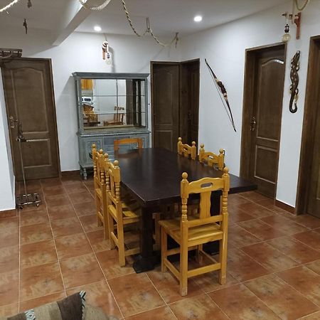 Vila Casa Mirlo Montmesa Exteriér fotografie